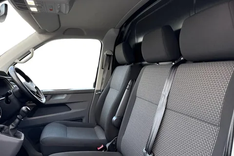 DG74EDU Volkswagen Transporter T28 Highline SWB 110 PS 2.0 TDI 5sp - LED's / Nav Thumbnail #16