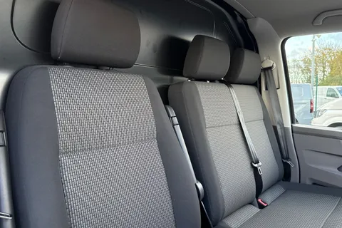 DG74EDU Volkswagen Transporter T28 Highline SWB 110 PS 2.0 TDI 5sp - LED's / Nav Thumbnail #24