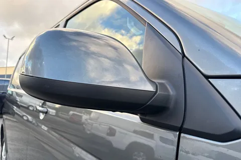 DG74EDU Volkswagen Transporter T28 Highline SWB 110 PS 2.0 TDI 5sp - LED's / Nav Thumbnail #26