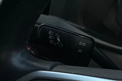 DG74EDU Volkswagen Transporter T28 Highline SWB 110 PS 2.0 TDI 5sp - LED's / Nav Thumbnail #38