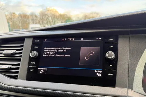 DG74EDU Volkswagen Transporter T28 Highline SWB 110 PS 2.0 TDI 5sp - LED's / Nav Thumbnail #50