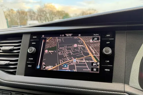 DG74EDU Volkswagen Transporter T28 Highline SWB 110 PS 2.0 TDI 5sp - LED's / Nav Thumbnail #51