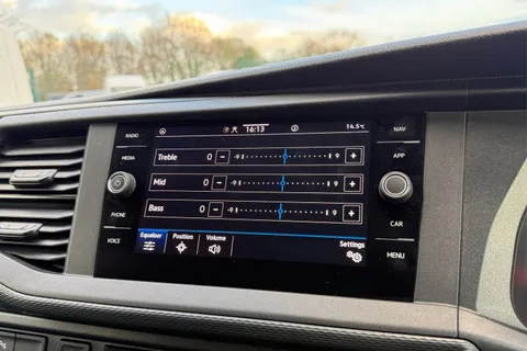 DG74EDU Volkswagen Transporter T28 Highline SWB 110 PS 2.0 TDI 5sp - LED's / Nav Thumbnail #54