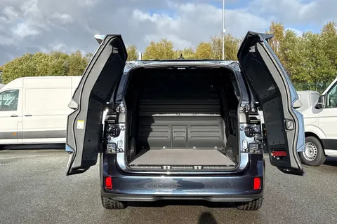 DF75PVV Volkswagen Id. Buzz Cargo Cargo Commerce Plus SWB 286 PS 79 kWh Electric 1 Speed Automatic Thumbnail #7