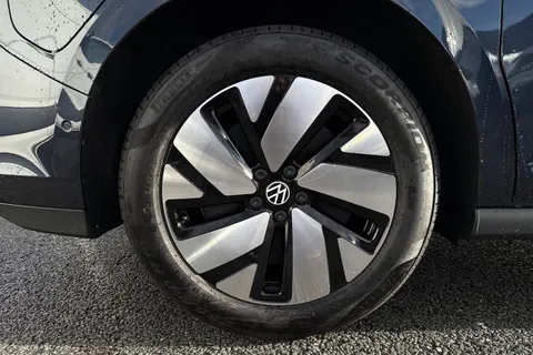 DF75PVV Volkswagen Id. Buzz Cargo Cargo Commerce Plus SWB 286 PS 79 kWh Electric 1 Speed Automatic Thumbnail #11