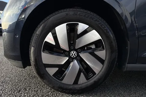 DF75PVV Volkswagen Id. Buzz Cargo Cargo Commerce Plus SWB 286 PS 79 kWh Electric 1 Speed Automatic Thumbnail #13