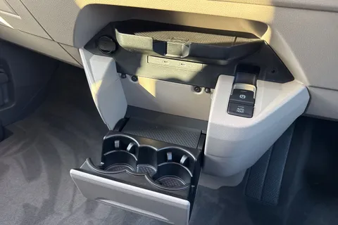 DF75PDV Volkswagen California Ocean T7 SWB 150 PS DSG - Power Doors/Tow Pack Thumbnail #23