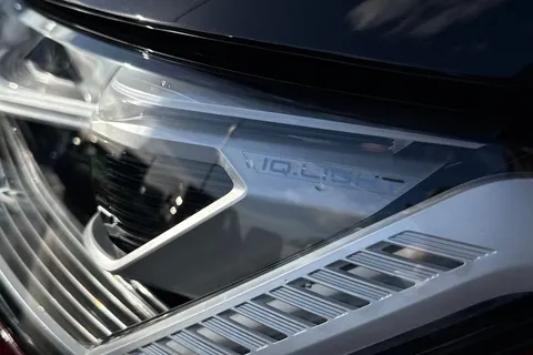 DF75PDV Volkswagen California Ocean T7 SWB 150 PS DSG - Power Doors/Tow Pack Thumbnail #32