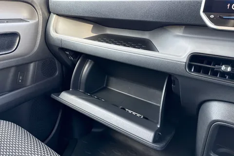 DF75PVV Volkswagen Id. Buzz Cargo Cargo Commerce Plus SWB 286 PS 79 kWh Electric 1 Speed Automatic Thumbnail #36