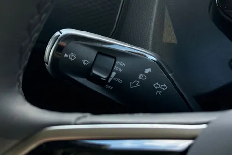 DF75PVV Volkswagen Id. Buzz Cargo Cargo Commerce Plus SWB 286 PS 79 kWh Electric 1 Speed Automatic Thumbnail #40