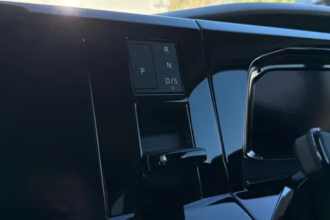 DF75PDV Volkswagen California Ocean T7 SWB 150 PS DSG - Power Doors/Tow Pack Thumbnail #53