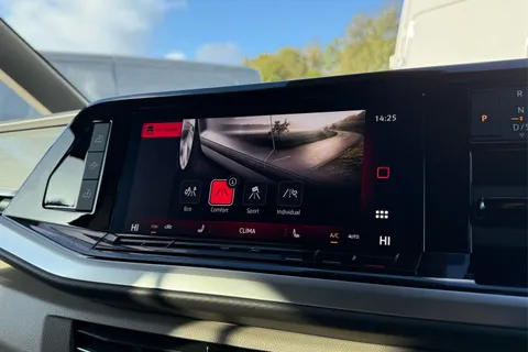 DF75PDV Volkswagen California Ocean T7 SWB 150 PS DSG - Power Doors/Tow Pack Thumbnail #61