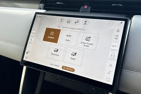  Land Rover Discovery Sport 2.0 D200 MHEV Dynamic SE Auto 4WD Euro 6 (s/s) 5dr Thumbnail #38