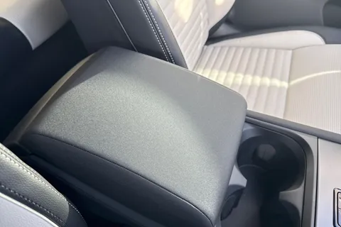  Land Rover Discovery Sport 2.0 D200 MHEV Dynamic SE Auto 4WD Euro 6 (s/s) 5dr Thumbnail #47