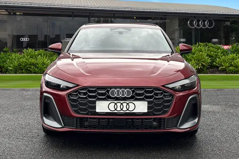 Audi A5 2.0 e-hybrid 25.9kWh S line Saloon S Tronic quattro Euro 6 (s/s) 5dr Thumbnail #6