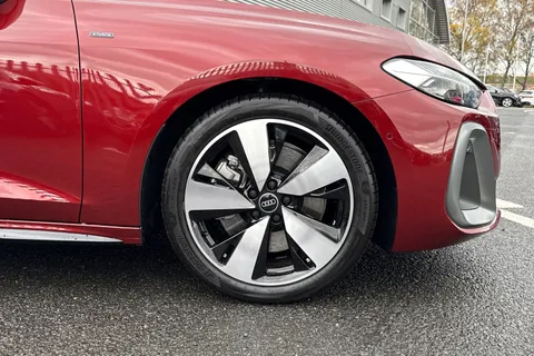 Audi A5 2.0 e-hybrid 25.9kWh S line Saloon S Tronic quattro Euro 6 (s/s) 5dr Thumbnail #10