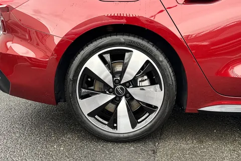 Audi A5 2.0 e-hybrid 25.9kWh S line Saloon S Tronic quattro Euro 6 (s/s) 5dr Thumbnail #13