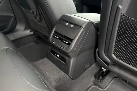 Audi A5 2.0 e-hybrid 25.9kWh S line Saloon S Tronic quattro Euro 6 (s/s) 5dr Thumbnail #41