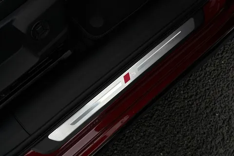 Audi A5 2.0 e-hybrid 25.9kWh S line Saloon S Tronic quattro Euro 6 (s/s) 5dr Thumbnail #46