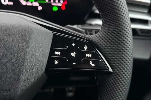 Audi A5 2.0 e-hybrid 25.9kWh S line Saloon S Tronic quattro Euro 6 (s/s) 5dr Thumbnail #51