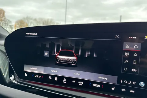 Audi A5 2.0 e-hybrid 25.9kWh S line Saloon S Tronic quattro Euro 6 (s/s) 5dr Thumbnail #58