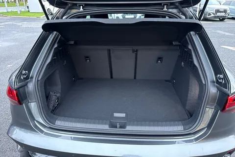 Audi A3 1.5 TFSI S line Sportback Euro 6 (s/s) 5dr Thumbnail #7