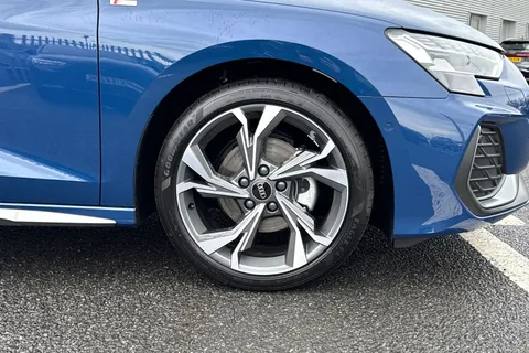  Audi A3 2.0 TDI S line Sportback S Tronic Euro 6 (s/s) 5dr Thumbnail #10