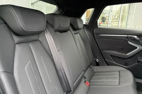  Audi A3 2.0 TDI S line Sportback S Tronic Euro 6 (s/s) 5dr Thumbnail #19