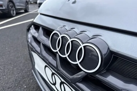 Audi A3 1.5 TFSI S line Sportback Euro 6 (s/s) 5dr Thumbnail #25