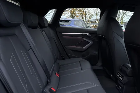 Audi A3 1.5 TFSI S line Sportback Euro 6 (s/s) 5dr Thumbnail #37