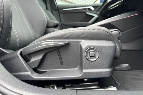  Audi A3 2.0 TDI S line Sportback S Tronic Euro 6 (s/s) 5dr Thumbnail #45