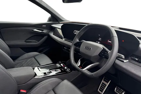 14 of 66 for Audi Q6 E-Tron Q6 SUV Edition 1 e-tron 185,00 kW