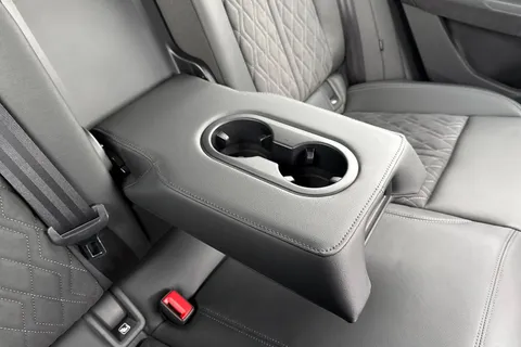 40 of 66 for Audi Q6 E-Tron Q6 SUV Edition 1 e-tron 185,00 kW