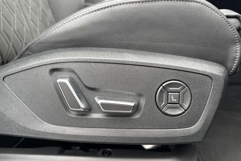 45 of 66 for Audi Q6 E-Tron Q6 SUV Edition 1 e-tron 185,00 kW