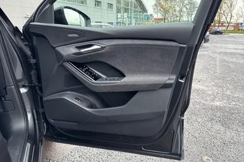 46 of 66 for Audi Q6 E-Tron Q6 SUV Edition 1 e-tron 185,00 kW