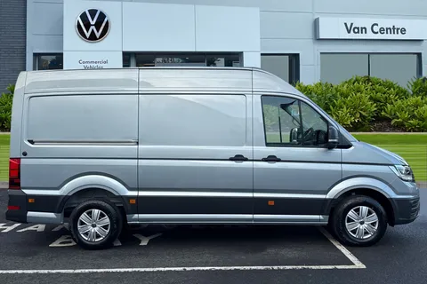 BG75LZV Volkswagen Crafter 2.0 TDI 140PS Commerce Plus High Roof Auto-Twin Slider Thumbnail #4