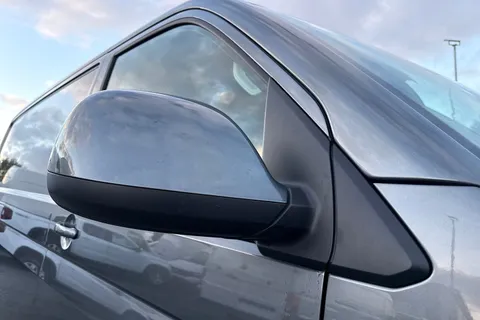 DC24RYK Volkswagen Transporter T28 Panel van Highline SWB 150 PS 2.0 TDI 7sp DSG - LED's/Tailgate Thumbnail #26