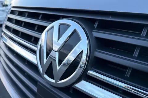 DG74CXM Volkswagen Transporter 2.0 TDI 150 Highline Van DSG Thumbnail #30