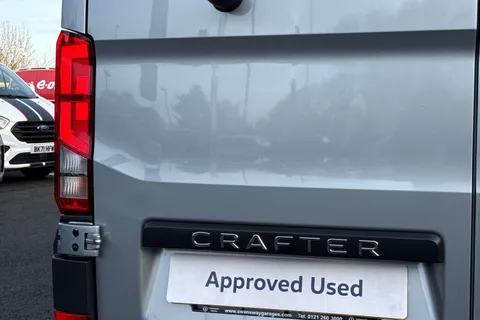 BG75LZV Volkswagen Crafter 2.0 TDI 140PS Commerce Plus High Roof Auto-Twin Slider Thumbnail #35