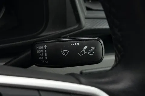 DC24GNF Volkswagen Transporter 2.0 TDI 150 Highline Van DSG Thumbnail #43