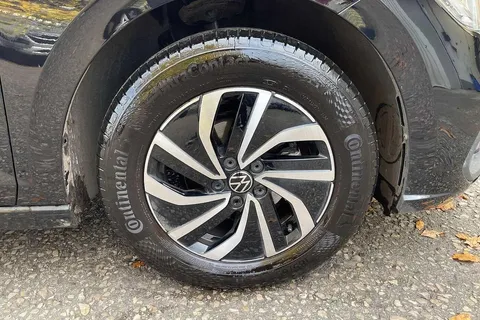 CX24YAD Volkswagen Polo 1.0 TSI (95ps) Life 5Dr Thumbnail #7