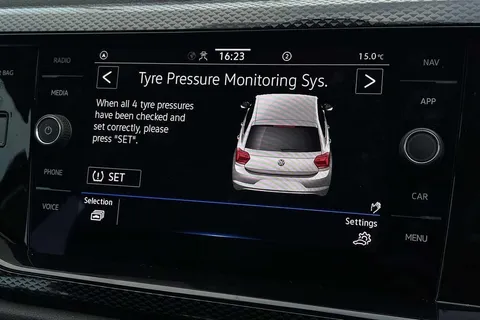 CX24YAD Volkswagen Polo 1.0 TSI (95ps) Life 5Dr Thumbnail #49