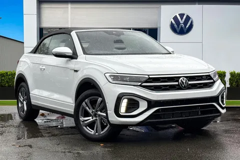  Volkswagen T-Roc 1.5 TSI R-Line DSG 2WD Euro 6 (s/s) 2dr Thumbnail #1