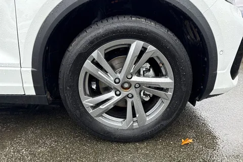  Volkswagen T-Roc 1.5 TSI R-Line DSG 2WD Euro 6 (s/s) 2dr Thumbnail #9