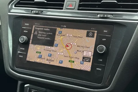 YP20UBX Volkswagen Tiguan Allspace 2.0 TDI Match Euro 6 (s/s) 5dr Thumbnail #18