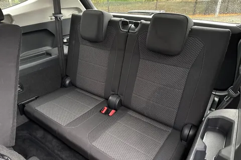 YP20UBX Volkswagen Tiguan Allspace 2.0 TDI Match Euro 6 (s/s) 5dr Thumbnail #20