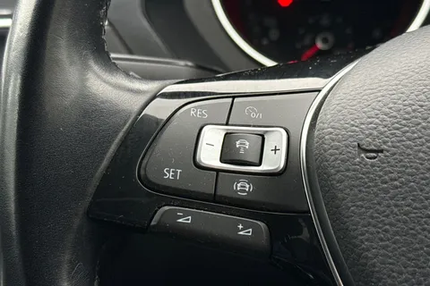 YP20UBX Volkswagen Tiguan Allspace 2.0 TDI Match Euro 6 (s/s) 5dr Thumbnail #39