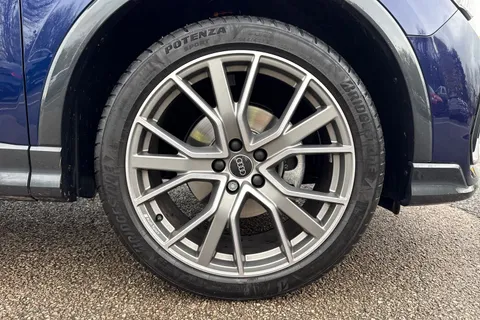 PJ25JRZ Audi Q3 Black Edition 35 TFSI  150 PS S tronic Thumbnail #11