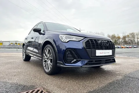 PJ25JRZ Audi Q3 Black Edition 35 TFSI  150 PS S tronic Thumbnail #29