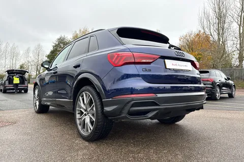 PJ25JRZ Audi Q3 Black Edition 35 TFSI  150 PS S tronic Thumbnail #39